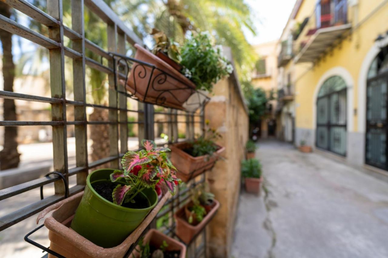 Cortile Dei Giusti - Combo Guesthouse Palermo Ngoại thất bức ảnh